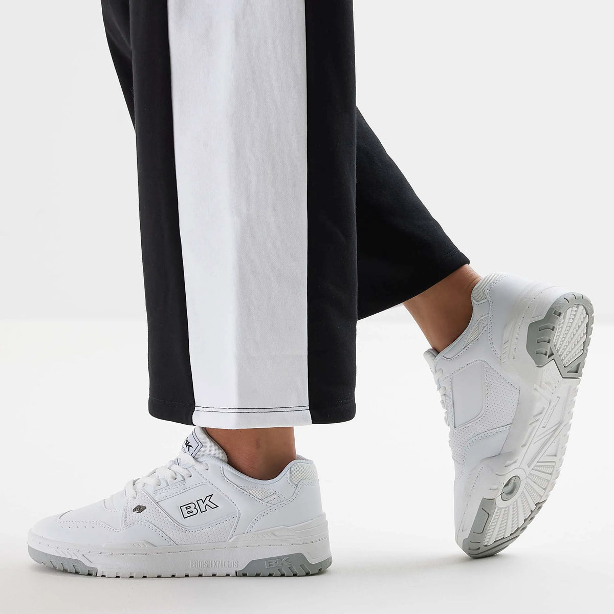 White/Lt Grey