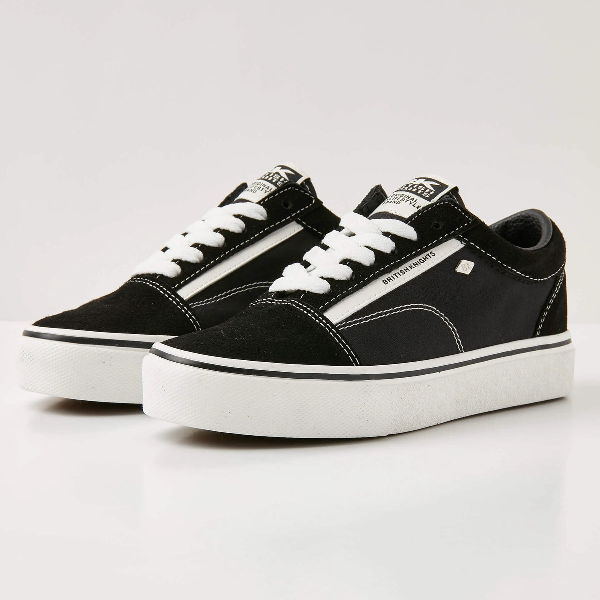Black/White