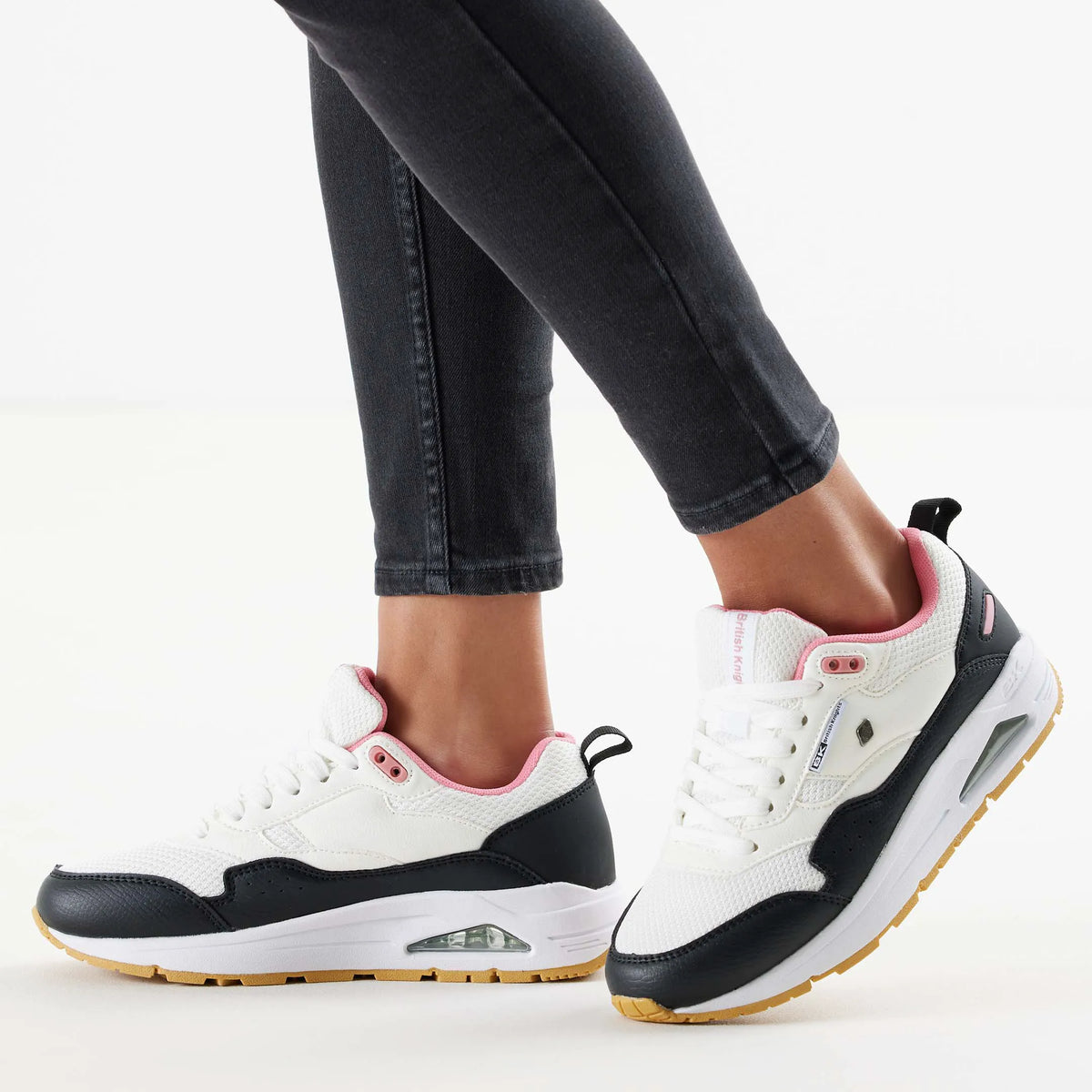 White/Black/Peach